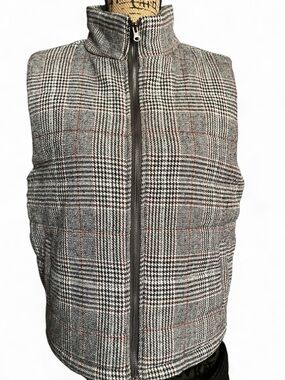 Grace + Karma Women’s Plaid Puffer Vest Size M
